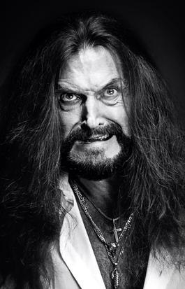 Факт дня! Сегодня празднуют день рождения Квентин Тарантино и Никита Джигурда ^__^.Да походу это ... - 2