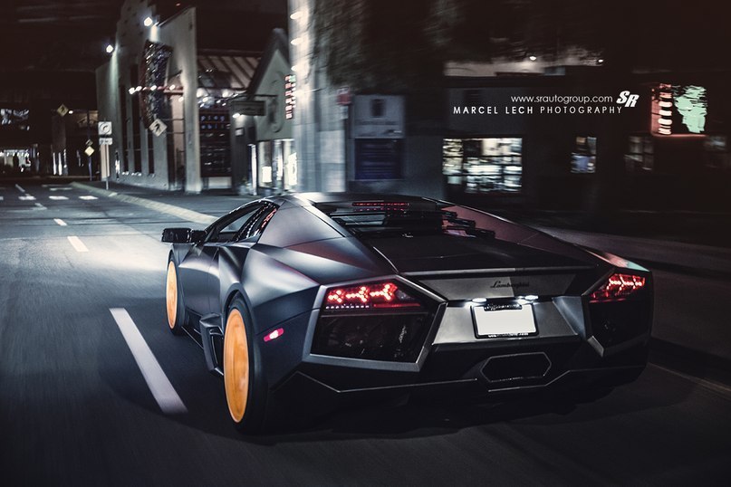 Lamborghini Reventon - 5