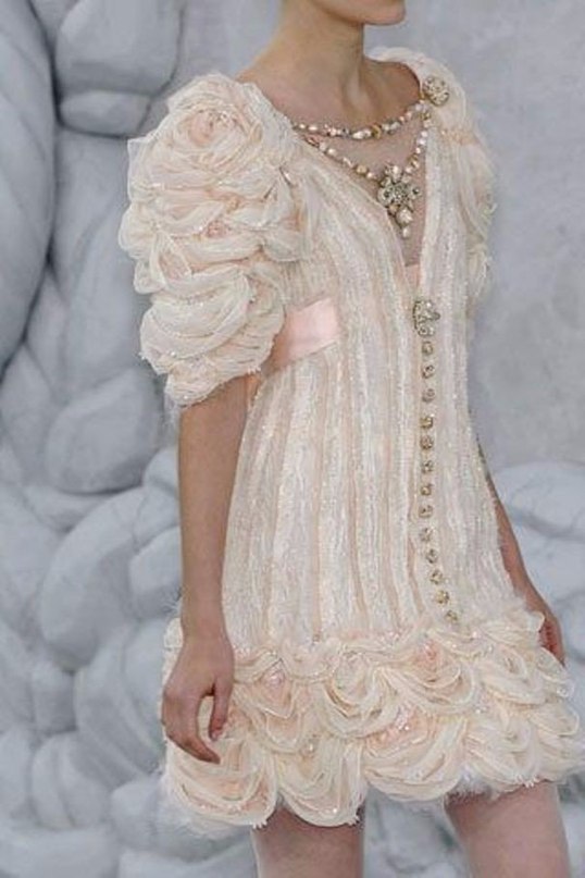 Chanel details - 4