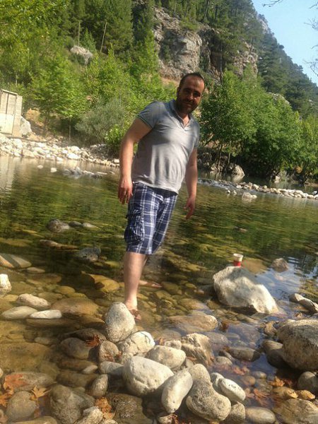: omar Volna, 45 ,      