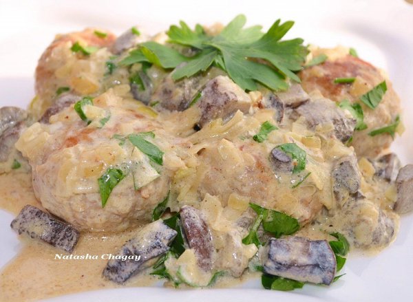 ТОР - 10 Обалденных мясных блюд.1. Мясная запеканка с баклажанамиИнгредиенты:Свинина 200-250 ... - 3