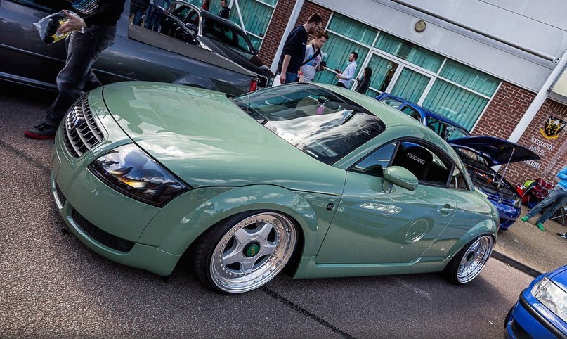 Audi TT.