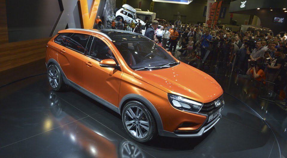     Lada Vesta Cross - 2