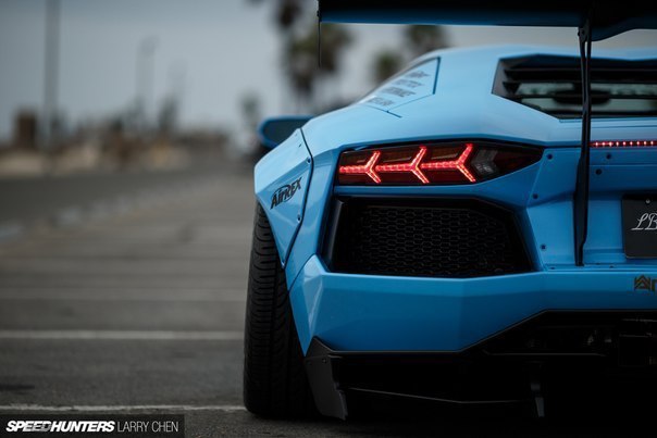 Lamborghini Aventador LP700 - 7