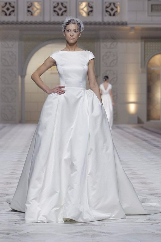 Pronovias - 5