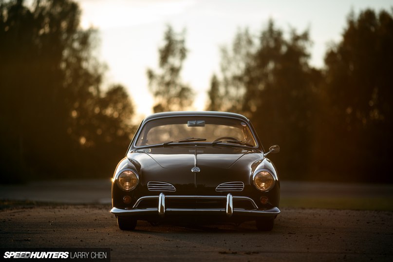 Volkswagen Karmann-Ghia.