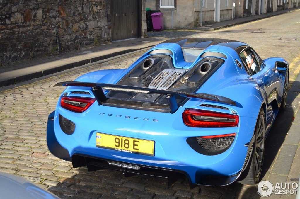 Porsche 918 Spyder Weissach Package - 2