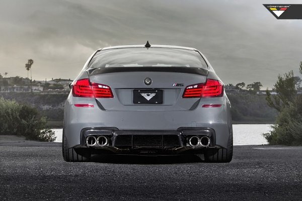 BMW F10 M5. - 8