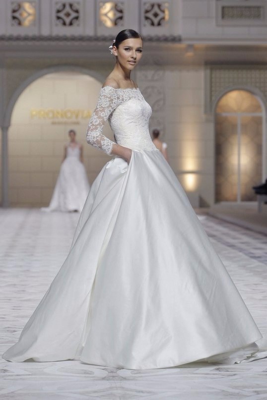 Pronovias - 6