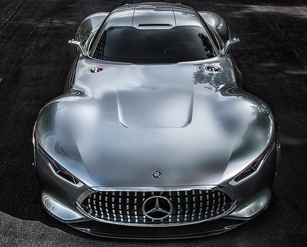 Mercedes-Benz AMG Vision Gran Turismo Concept 2013, 585 .., 350 /, 2.8 . - 7