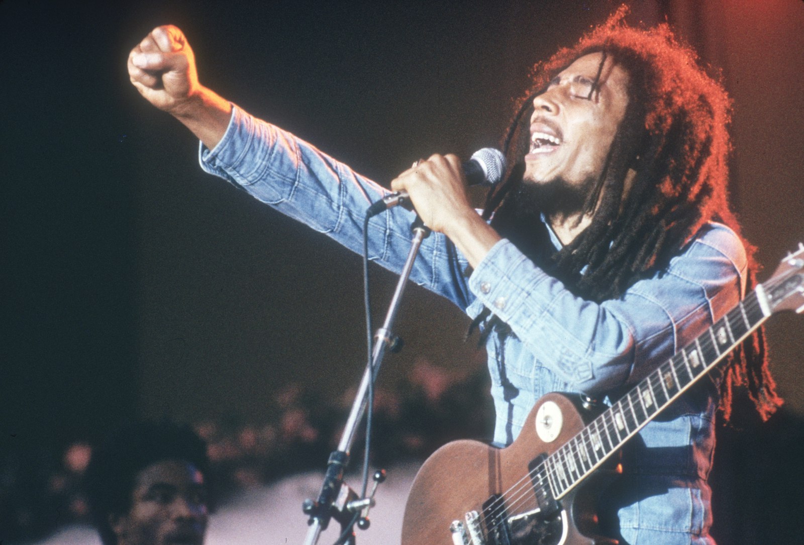 Bob Marley https://fotostrana.ru/away?to=/sl/FXQ1