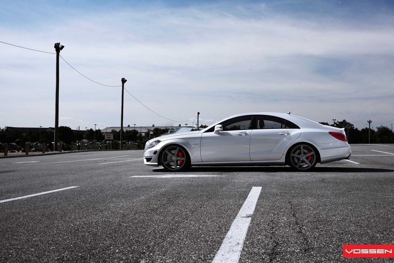 Mercedes-Benz CLS 63 AMG. - 6