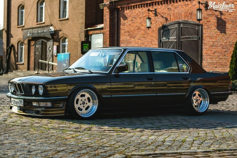 BMW 5 Series E28 - 9