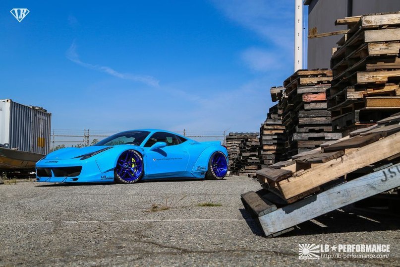 Ferrari 458 Italia. - 3