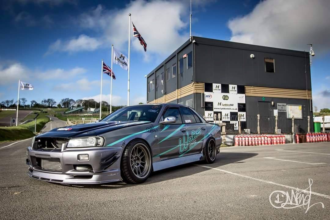 Nissan Skyline GTR r34 корч