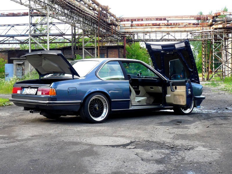 BMW 6 Series E24 - 5