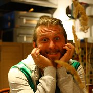 �����, 43 ����, ���������