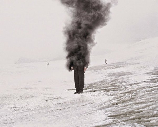 Заметили как быстро мы повзрослели? Как отношения перестали быть первыми, как телефоны заполнились ...
