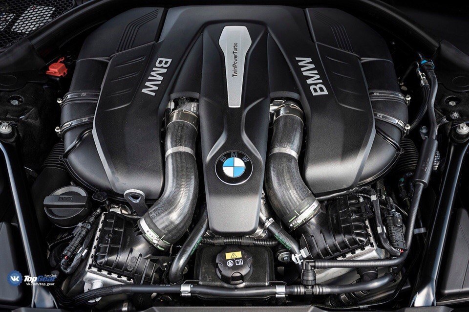 | BMW - 12  2015  06:15