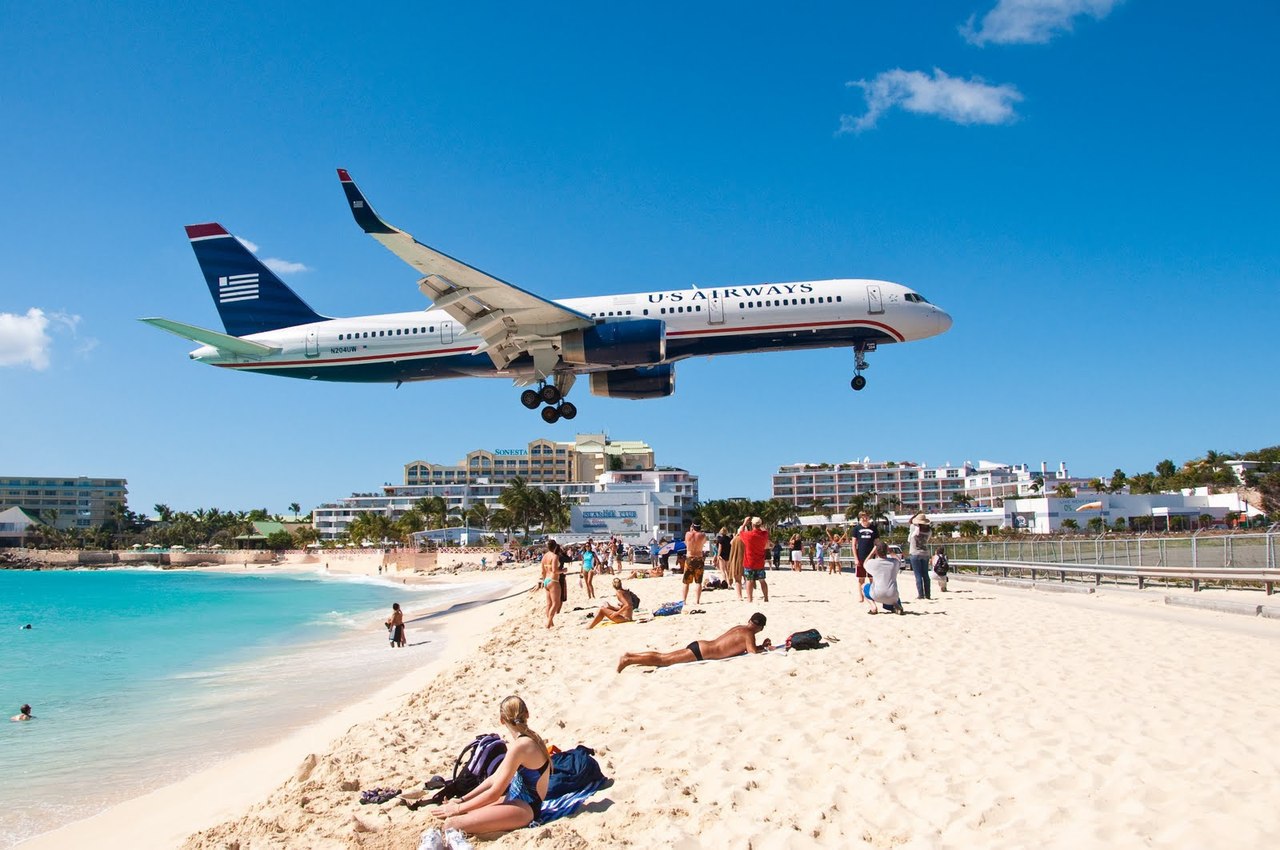 Maho Beach -       .      300   -. ... - 7
