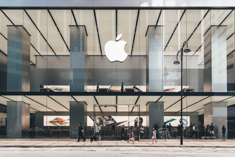 Самый apple. Apple Store 1990. Первый магазин Эппл в Америке. Самый большой эпл стор. Самый большой магазин Apple.