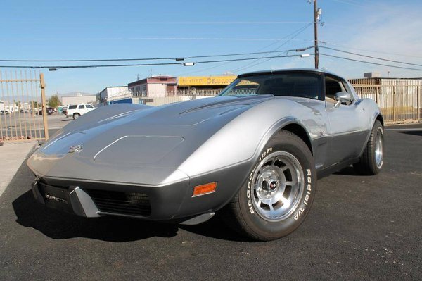 Chevrolet Corvette 25th Anniversary Edition 1978 - 7