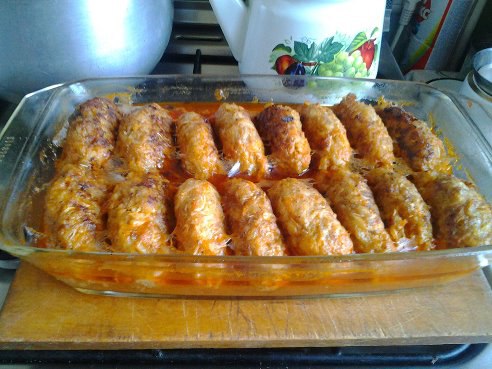 ЛЕНИВЫЕ ГОЛУБЦЫ! Состав блюда: Капуста свежая, мясной фарш (любой), рис, лук, морковка. томат-паста, ...