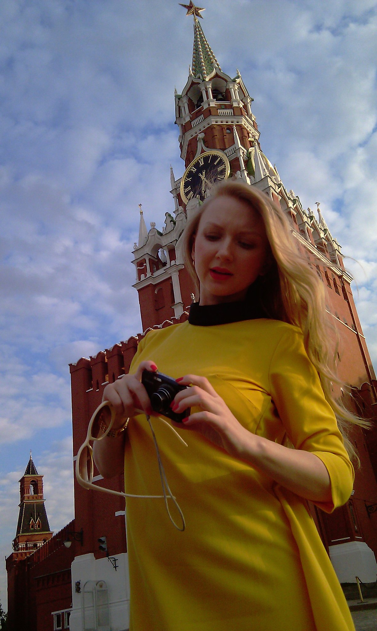  - 25  2015  22:13 - 20