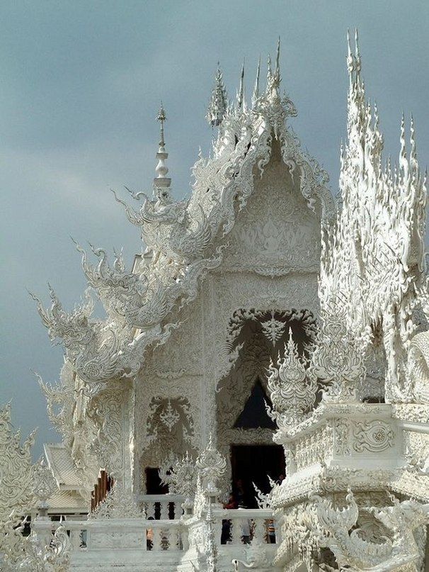  Wat Rong Khun      XX  - 9