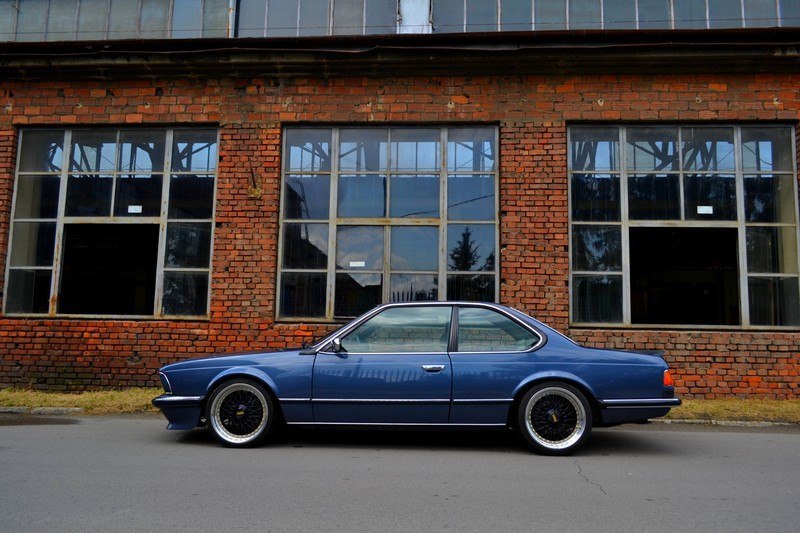 BMW 6 Series E24 - 4