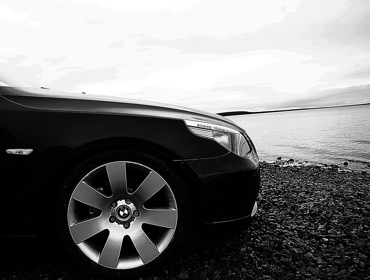  | BMW - 7  2015  10:17 - 4
