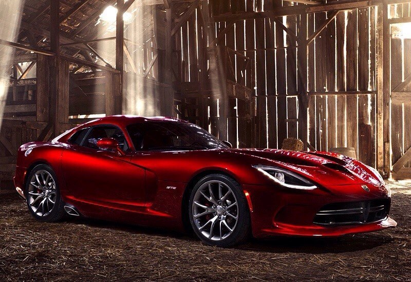 Dodge SRT Viper GTS 2013.8.4  V10 : 330 /  100 /: 3,2 ... - 2