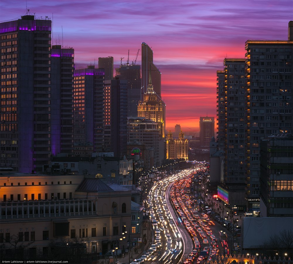 Day in new city. Новый Арбат Сити. Новый Арбат Москва Сити. Новый Арбат Москва вечером. Новый Арбат вид на Москва Сити.