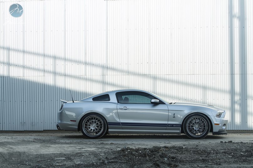 Ford Mustang Shelby GT500. - 8