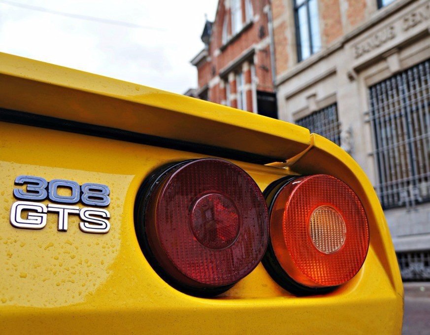 Ferrari 308 GTS - 7