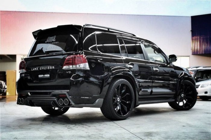 Land Cruiser 200 Eight Star    GMG88 - 4