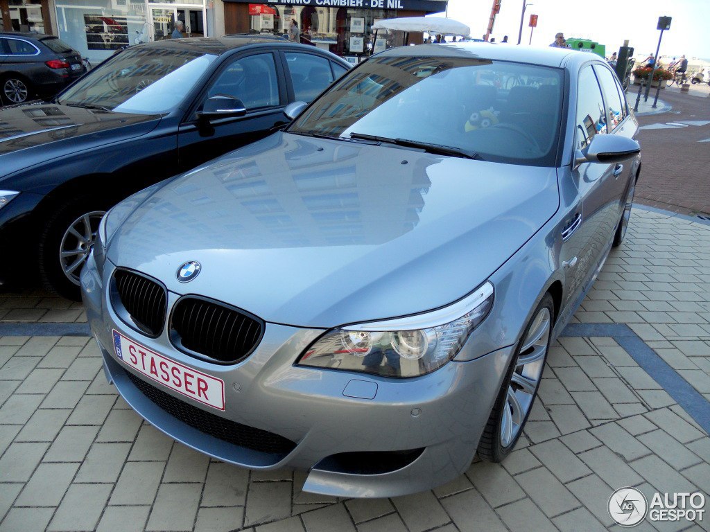 BMW M5 E60