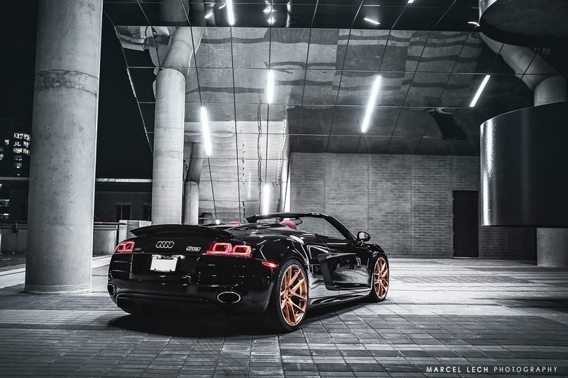 Audi R8 Spyder. - 4