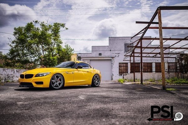 BMW Z4. - 4