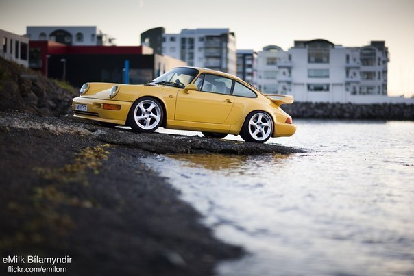 \'93 Porsche 911 Carrera 4 (964) Supercharged - 3