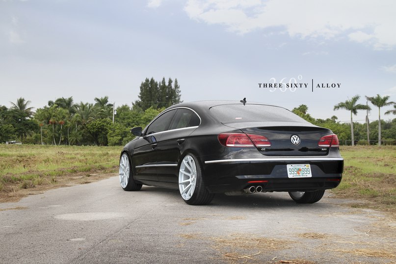 Volkswagen Passat CC. - 8