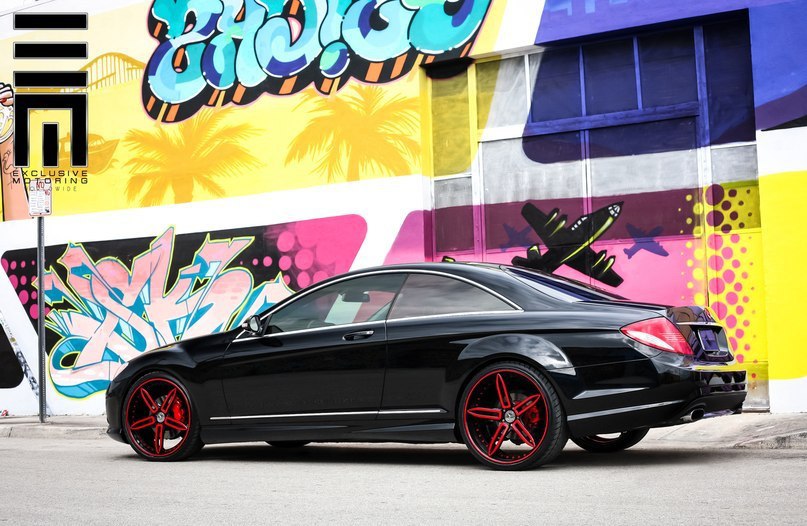 Mercedes-Benz CL 550. - 3