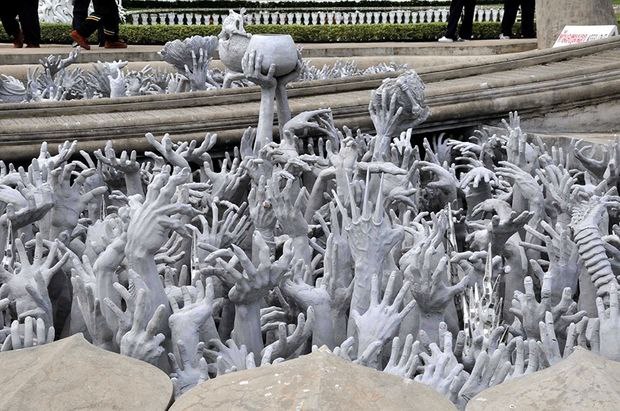  Wat Rong Khun      XX  - 8