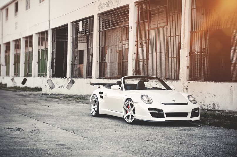 Porsche 911(997) Turbo Cabrio.