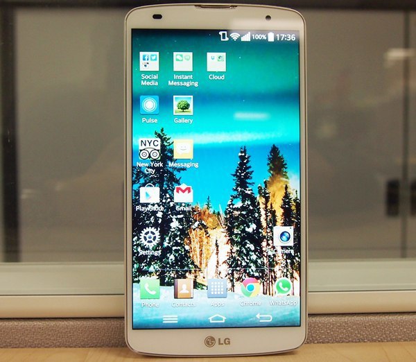 Очередные слухи приписывают смартфону LG G Pro 3 (или G Pro 4) сканер отпечатков пальцев.Последнее ...