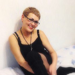 Milana, 32, 