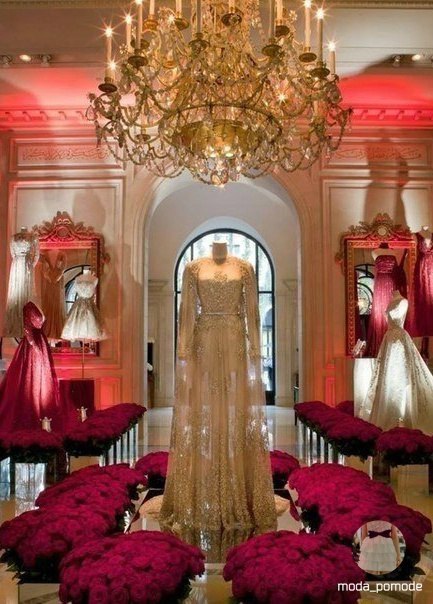  Elie Saab   George V Hotel   - 2