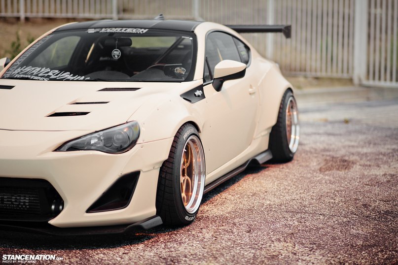 Scion FR-S. - 2