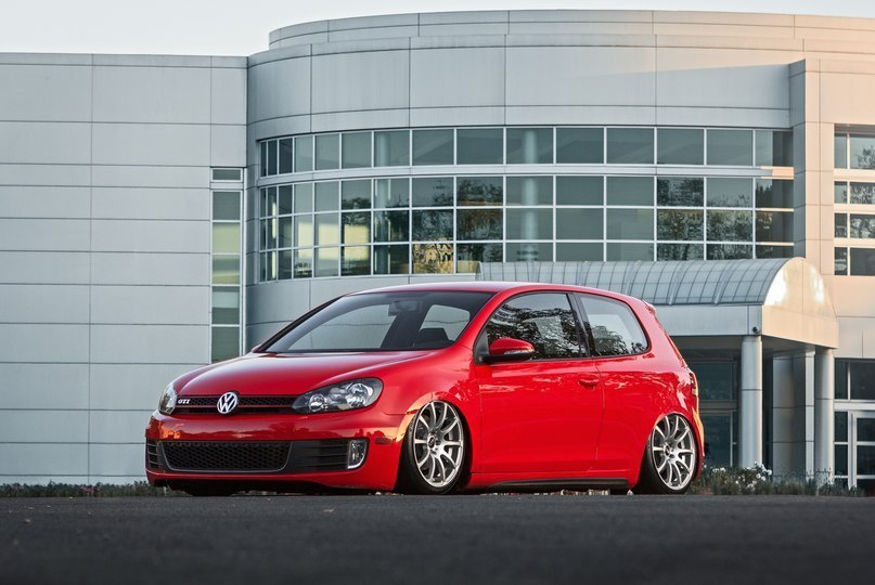Volkswagen Golf GTI.