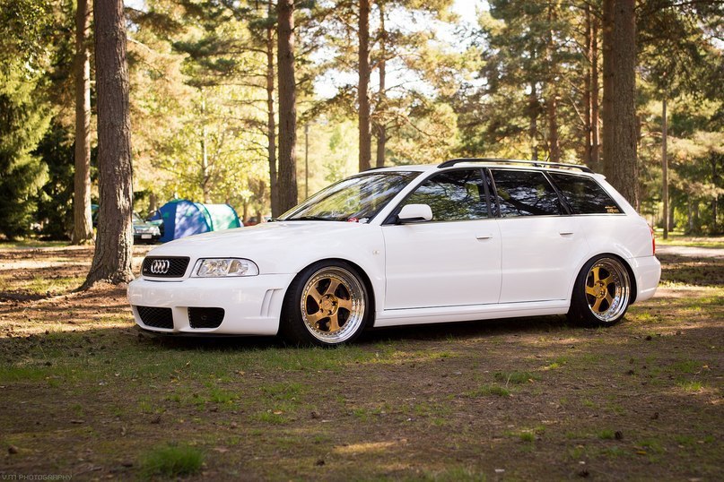 Audi RS4 Avant.